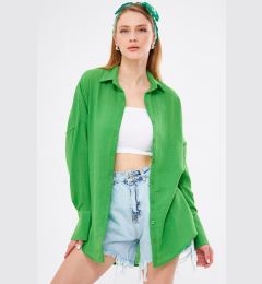 Снимка на armonika Women's Green Oversize Textured Linen Look Wide Cuff Shirt