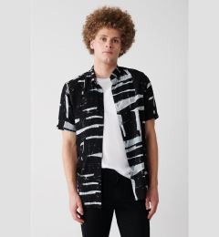 Снимка на Avva Men's Black Buttoned Collar Soft Touch Abstract Patterned Regular Fit Shirt