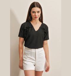 Снимка на Bigdart 0458 Ruffle V-Neck Knitted Blouse - Black