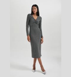 Снимка на DEFACTO Bodycon Basic Plain Bodycon V Neck Sequined Fabric Midi Long Sleeve Dress