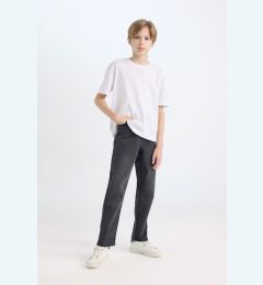 Снимка на DEFACTO Boy Loose Fit Straight Leg Pocket Jeans