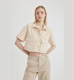 Снимка на DEFACTO Cool Oversize Fit Short Sleeve Crop Shirt