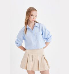 Снимка на DEFACTO Cool Oversize Shirt Collar Plain Basic Pocket Oxford Long Sleeve Crop Shirt