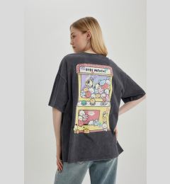 Снимка на DEFACTO Coool BT21 Oversize Fit Crew Neck Printed Short Sleeve T-Shirt