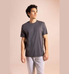 Снимка на DEFACTO Regular Fit Crew Neck Basic Short Sleeve T-Shirt