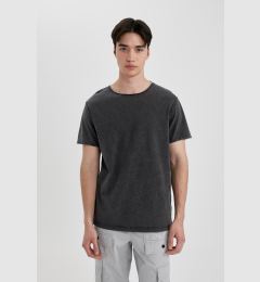 Снимка на DEFACTO Regular Fit Crew Neck Short Sleeve Basic T-Shirt