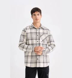 Снимка на DEFACTO Regular Fit Plaid Flannel Pocket Detail Long Sleeve Shirt