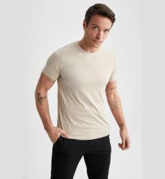 Снимка на DEFACTO Slim Fit Slim Cut Crew Neck Premium Short Sleeve Cotton Basic Plain T-Shirt