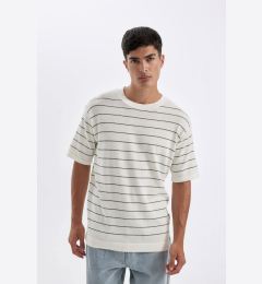 Снимка на DEFACTO Standard Fit Crew Neck Cotton Striped Short Sleeve T-Shirt