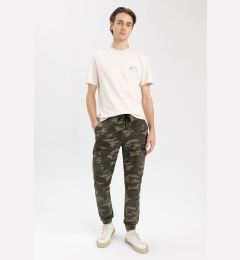 Снимка на DEFACTO Trousers Regular Fit Camouflage Patterned Cargo Pocket Elastic Leg