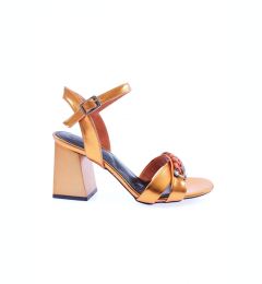 Снимка на DGN 847-23y Women's Cross Strap Heeled Sandals with Twist Accessory