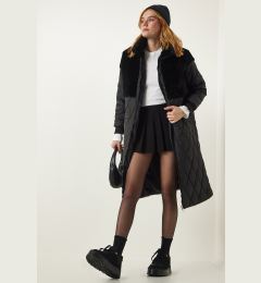 Снимка на Happiness İstanbul Black Fur Detail Quilted Coat