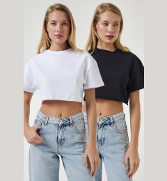 Снимка на Happiness İstanbul Women's Black and White Crew Neck Basic 2-Pack Crop Knitted T-Shirt