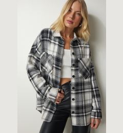 Снимка на Happiness İstanbul Women's Black and White Patterned Oversize Cachet Lumberjack Shirt