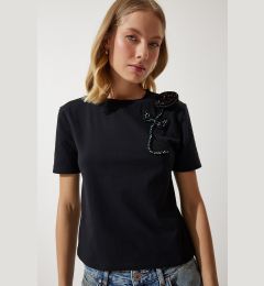 Снимка на Happiness İstanbul Women's Black Beaded Flower Detailed Knitted T-Shirt