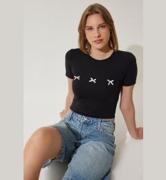 Снимка на Happiness İstanbul Women's Black Bow Detailed Crop T-Shirt