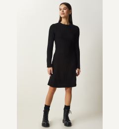 Снимка на Happiness İstanbul Women's Black Ribbed A-Line Knitwear Dress