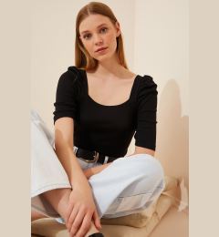 Снимка на Happiness İstanbul Women's Black Square Neck Ribbed Crop Blouse