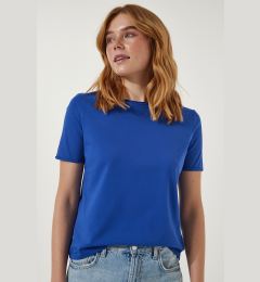 Снимка на Happiness İstanbul Women's Blue Crew Neck Basic Knitted T-Shirt