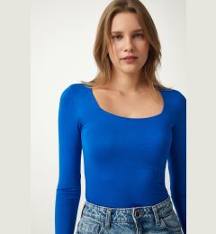 Снимка на Happiness İstanbul Women's Blue Square Neck Viscose Knitted Blouse