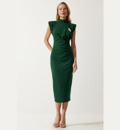 Снимка на Happiness İstanbul Women's Emerald Green Stylish Brooch Gathered Wrap Knitted Dress