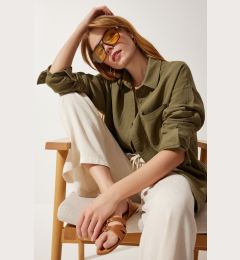 Снимка на Happiness İstanbul Women's Khaki Pocket Oversize Muslin Shirt