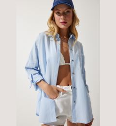 Снимка на Happiness İstanbul Women's Sky Blue Pocket Poplin Boyfriend Shirt