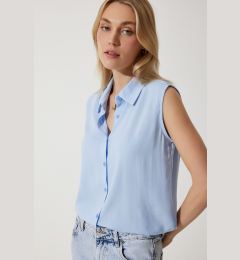 Снимка на Happiness İstanbul Women's Sky Blue Sleeveless Viscose Shirt