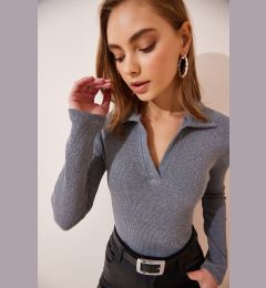 Снимка на Happiness İstanbul Women's Smoked Polo Neck Corded Knitted Blouse