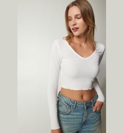 Снимка на Happiness İstanbul Women's White V-Neck Crop Knitted Blouse