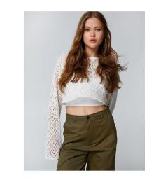 Снимка на Koton Crop Knitwear T-Shirt Long Sleeve Openwork Crew Neck