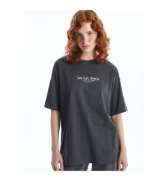 Снимка на LC Waikiki LCW Crew Neck Printed Oversize Women's T-Shirt