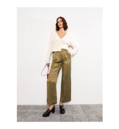 Снимка на LC Waikiki Lcw Standard Fit Plain Satin Women's Trousers