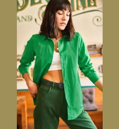 Снимка на Olalook Women's Grass Green Basic Woven Poplin Shirt