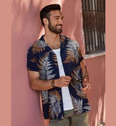 Снимка на Ombre Men's patterned viscose shirt with short sleeves - fern