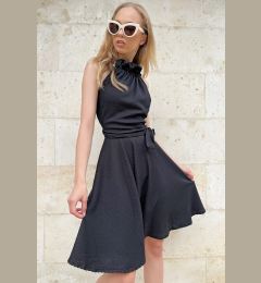 Снимка на Trend Alaçatı Stili Women's Black Collar Gathered Detailed Belted Flared Dress