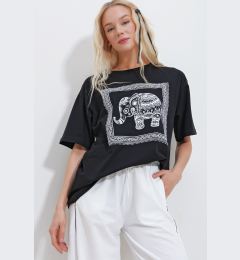 Снимка на Trend Alaçatı Stili Women's Black Crew Neck Stoned Elephant Printed Oversize T-Shirt