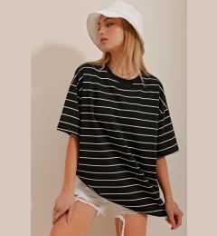 Снимка на Trend Alaçatı Stili Women's Black Crew Neck Striped Oversize T-Shirt