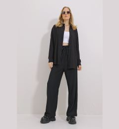 Снимка на Trend Alaçatı Stili Women's Black Oversize Shirt And Relaxed Cut Crinkle Trousers Suit