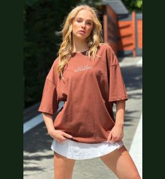 Снимка на Trend Alaçatı Stili Women's Brown Crew Neck Front Embroidered Oversized T-Shirt