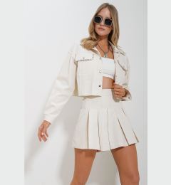 Снимка на Trend Alaçatı Stili Women's Cream Troll Herringbone Patterned Gabardine Crop Jacket