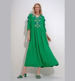 Снимка на Trend Alaçatı Stili Women's Green V-Neck Embroidered Tassel Detailed Woven Dress