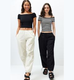 Снимка на Trendyol 2-Pack Black And White Striped-Black Plain Carmen Collar Crop Stretchy Knitted Blouse