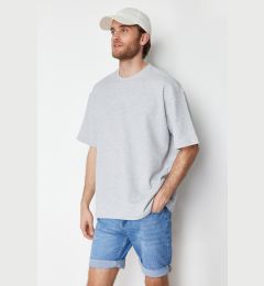 Снимка на Trendyol Basic Gray Oversize/Wide Cut Short Sleeve Textured Soild Fabric T-Shirt