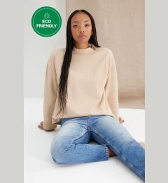 Снимка на Trendyol Beige More Sustainable Thessaloniki/Knitwear Look Relaxed/Comfortable Fit Stand Up Collar Knitted Blouse