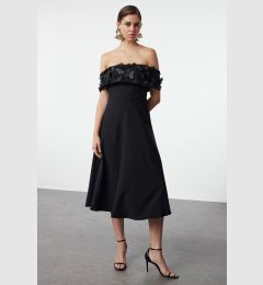 Снимка на Trendyol Black 3D Floral Detailed Elegant Evening Dress