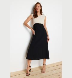 Снимка на Trendyol Black A-Line Midi Crepe Woven Dress