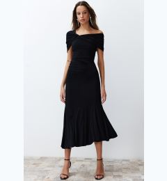 Снимка на Trendyol Black Asymmetric Collar Knitted Elegant Evening Dress