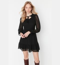 Снимка на Trendyol Black Collar Detailed Woven Dress