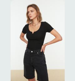 Снимка на Trendyol Black Crew Neck Detailed Fitted/Situated Ribbed Stretch Crop Knitted Blouse